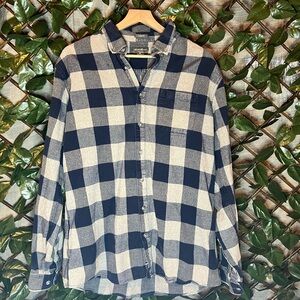 Eddie Bauer Blue/Cream Heavy Plaid Button Up Long Sleeve